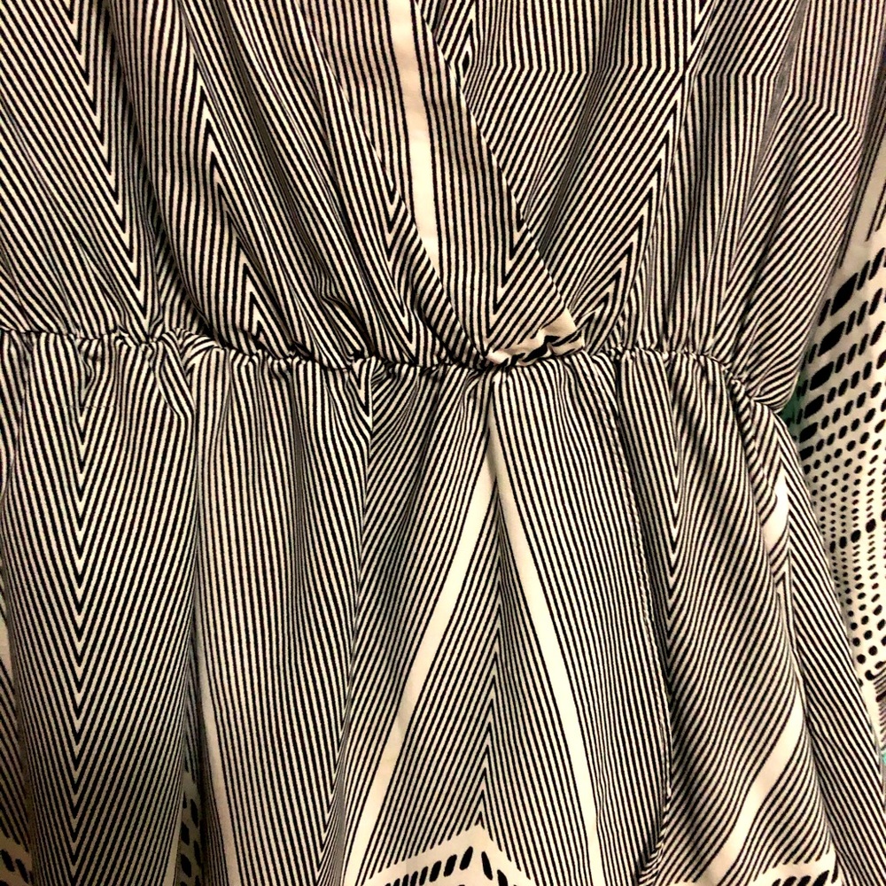 Akira Chicago Size Small Layered Wrap Dress - Picture 3 of 6